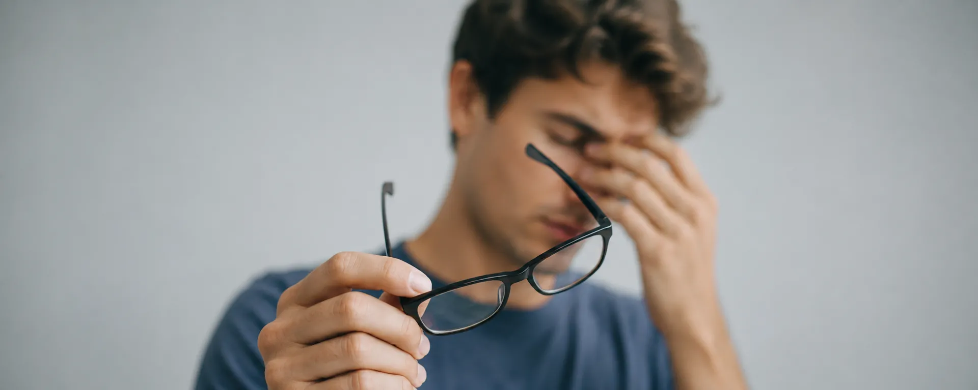 Why Are My New Prescription Glasses Blurry? 7 Common Causes article thumbnail